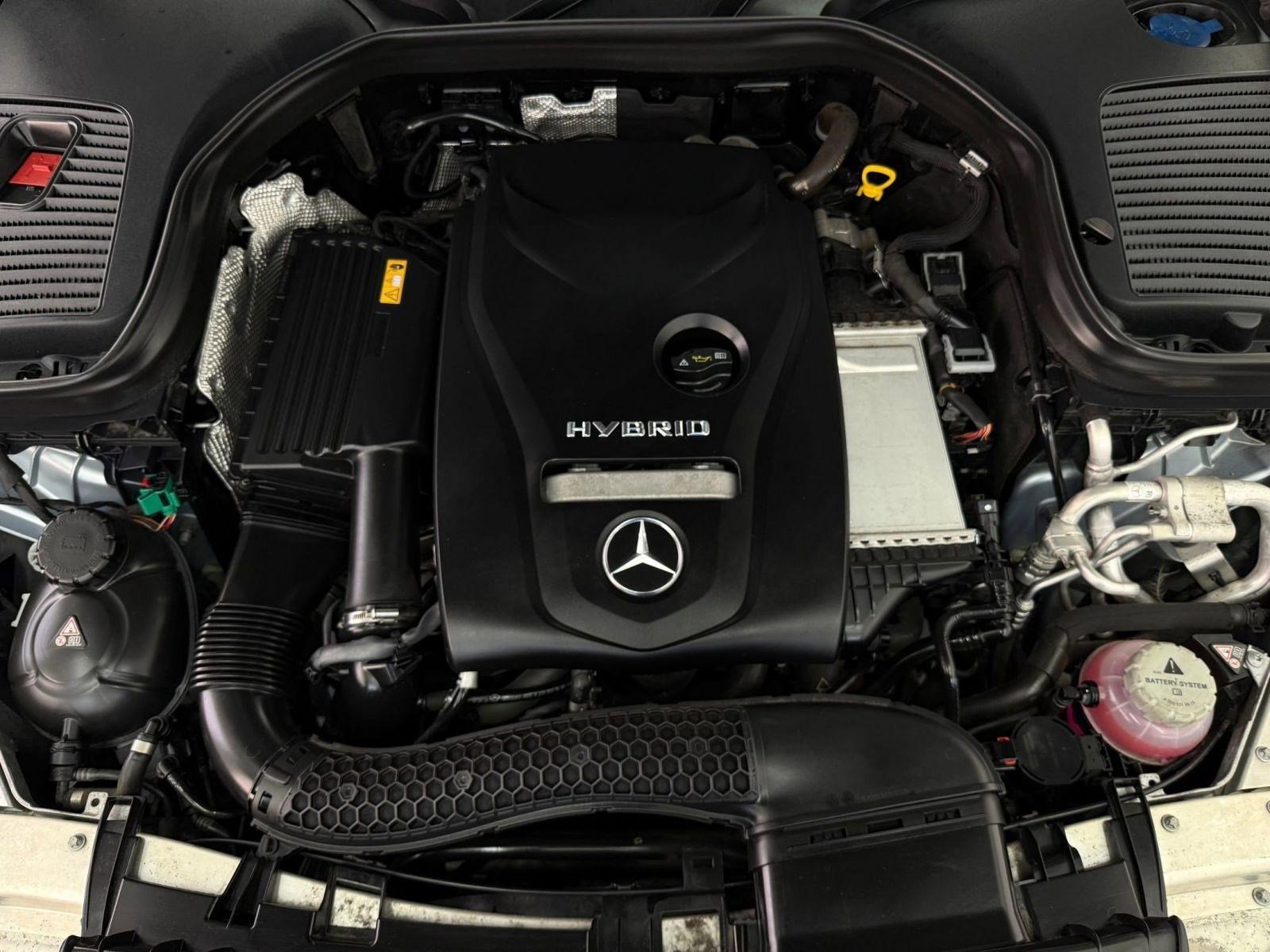 Used 2018 Mercedes-Benz GLC 350e 4MATIC image 31