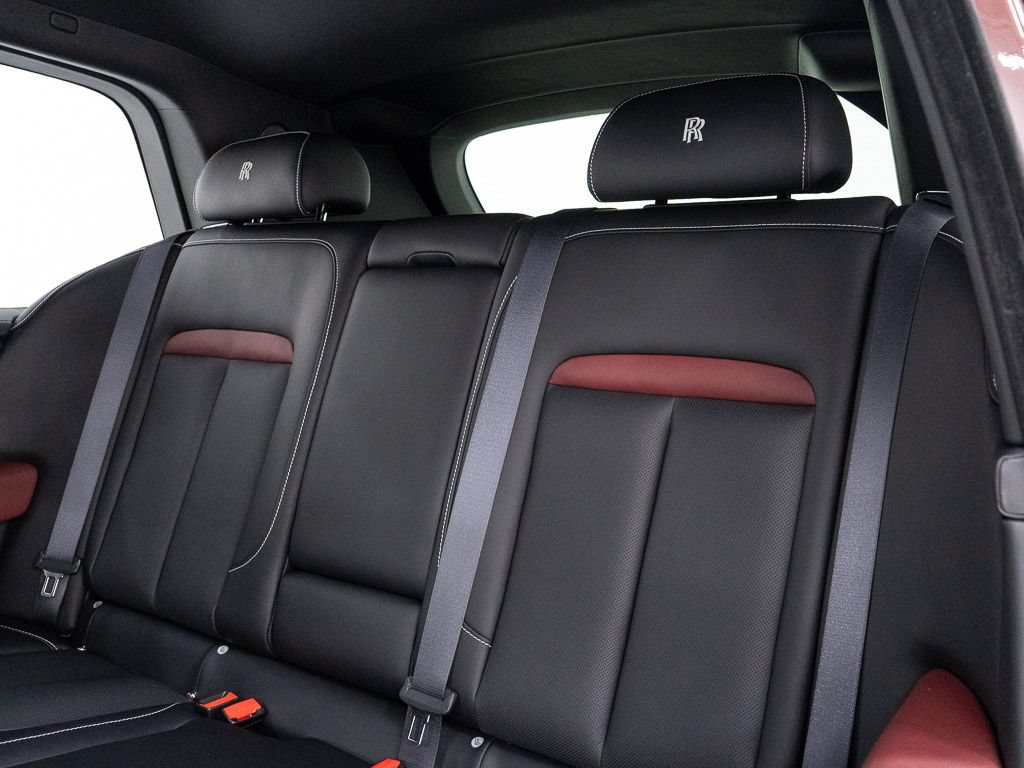 Certified 2023 Rolls-Royce Cullinan AWD/4WD image 26