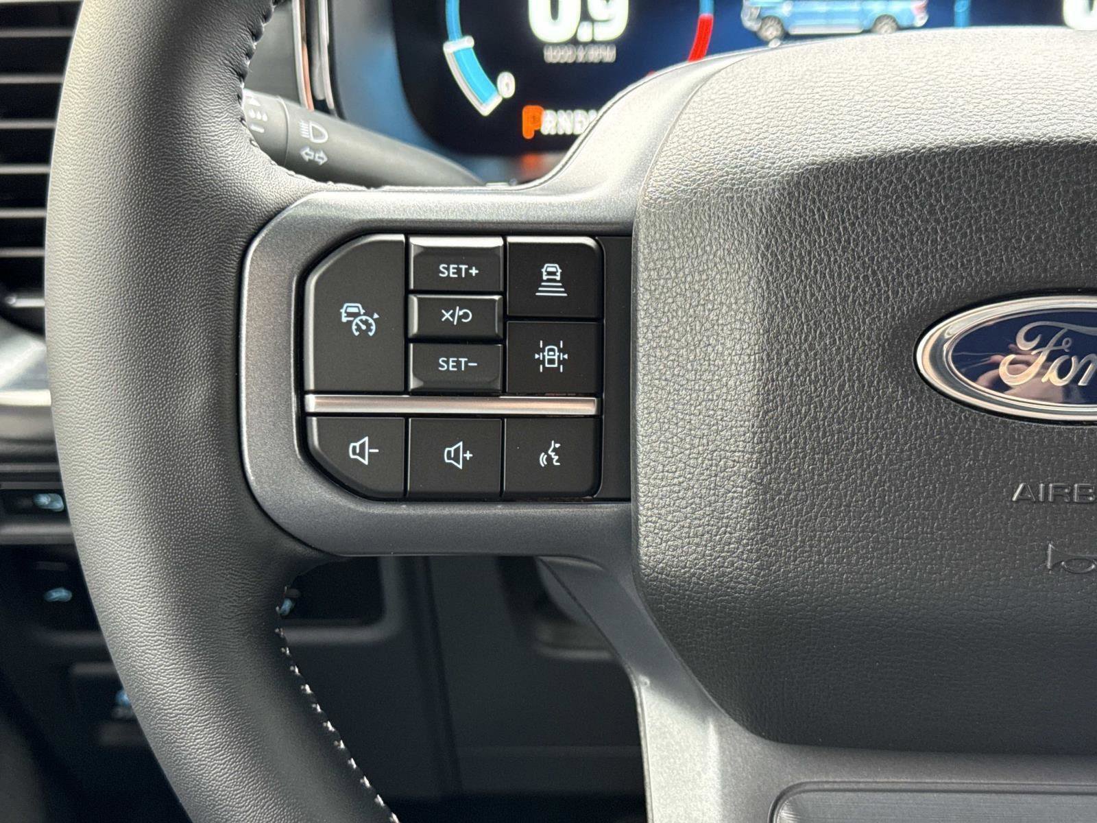 Used 2023 Ford F150 Lariat w/ Equipment Group 502A High image 8