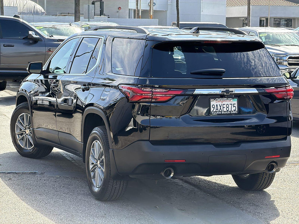 Used 2022 Chevrolet Traverse LT FWD image 7