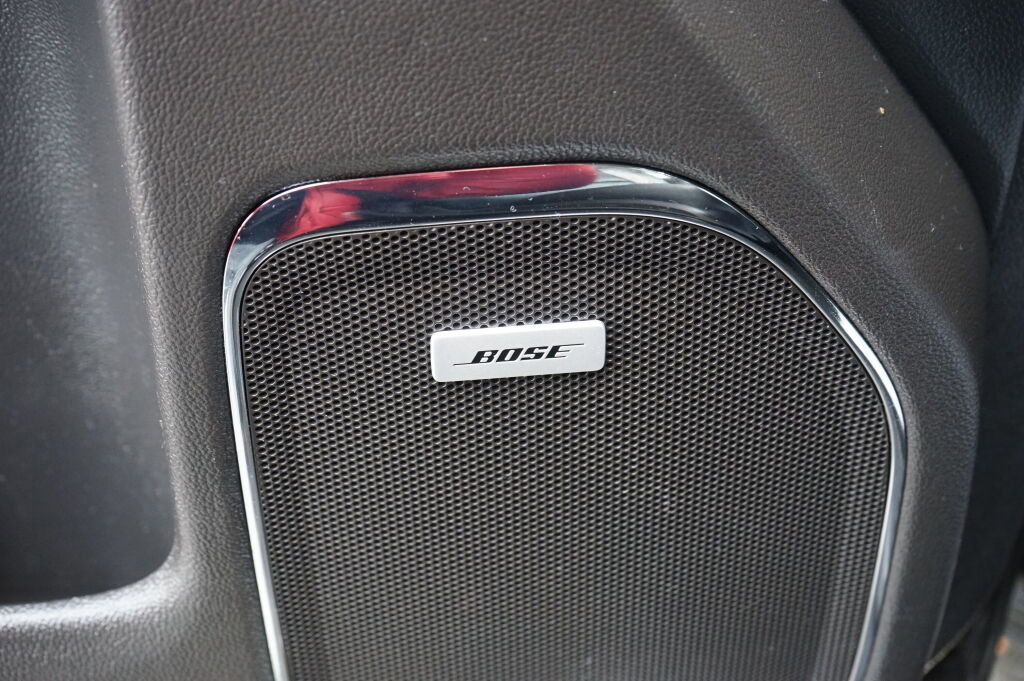 Used 2016 GMC Sierra 2500 SLT w/ Duramax Plus Package image 13