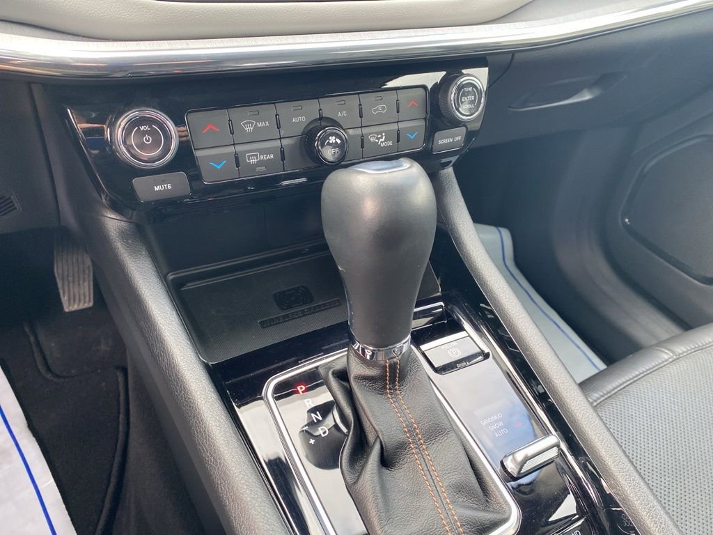 Used 2022 Jeep Compass Limited w/ Elite Group image 27