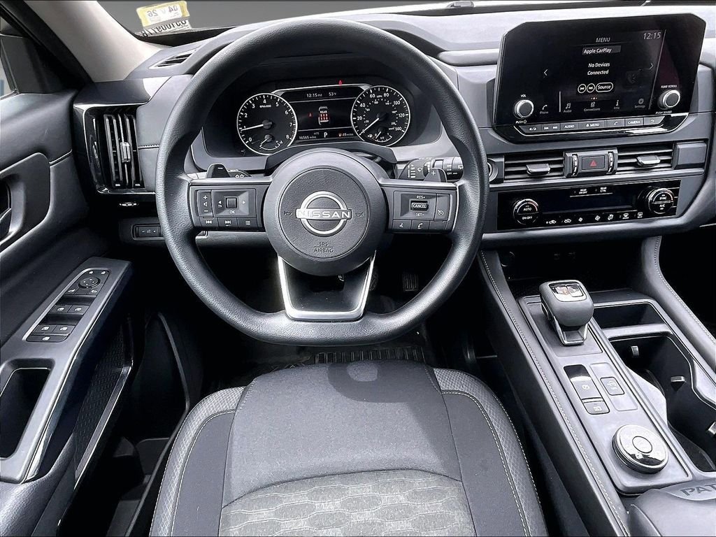 Used 2024 Nissan Pathfinder S AWD/4WD image 18