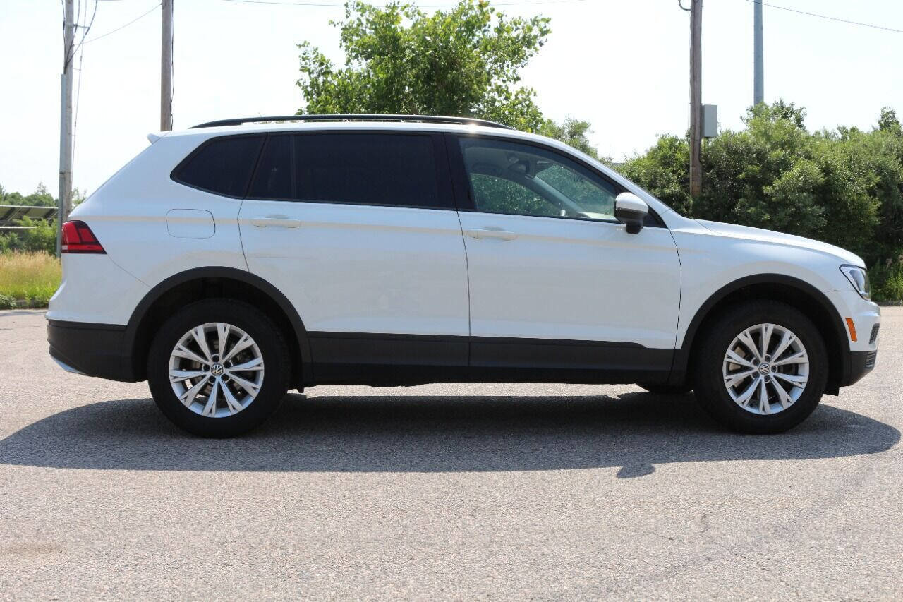 Used 2020 Volkswagen Tiguan S image 5