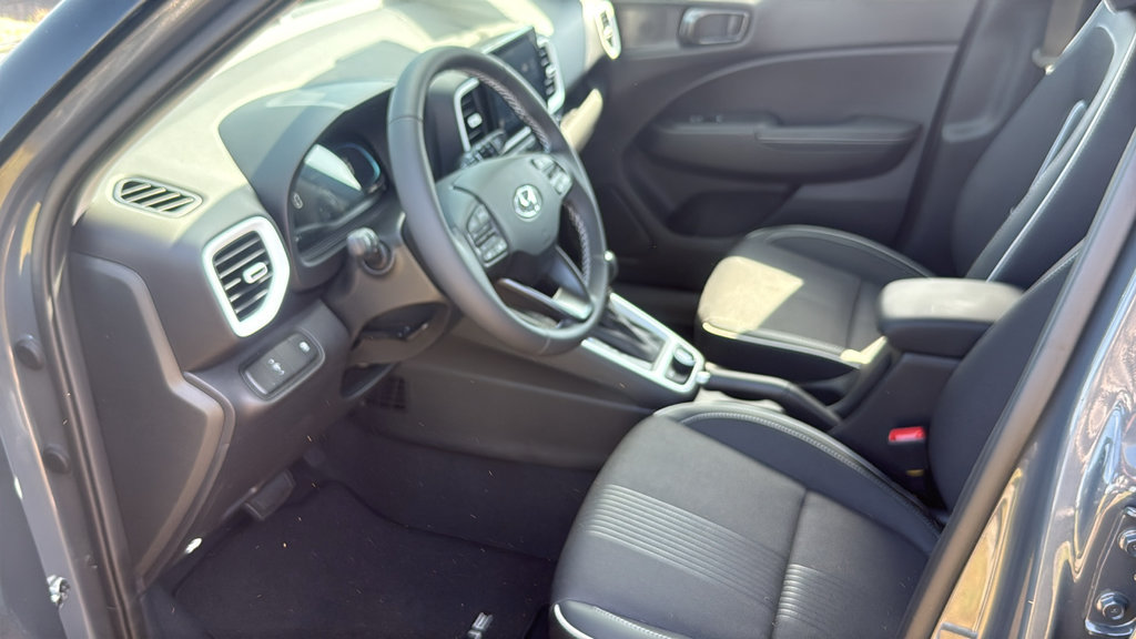 New 2026 Hyundai Venue SEL FWD image 25