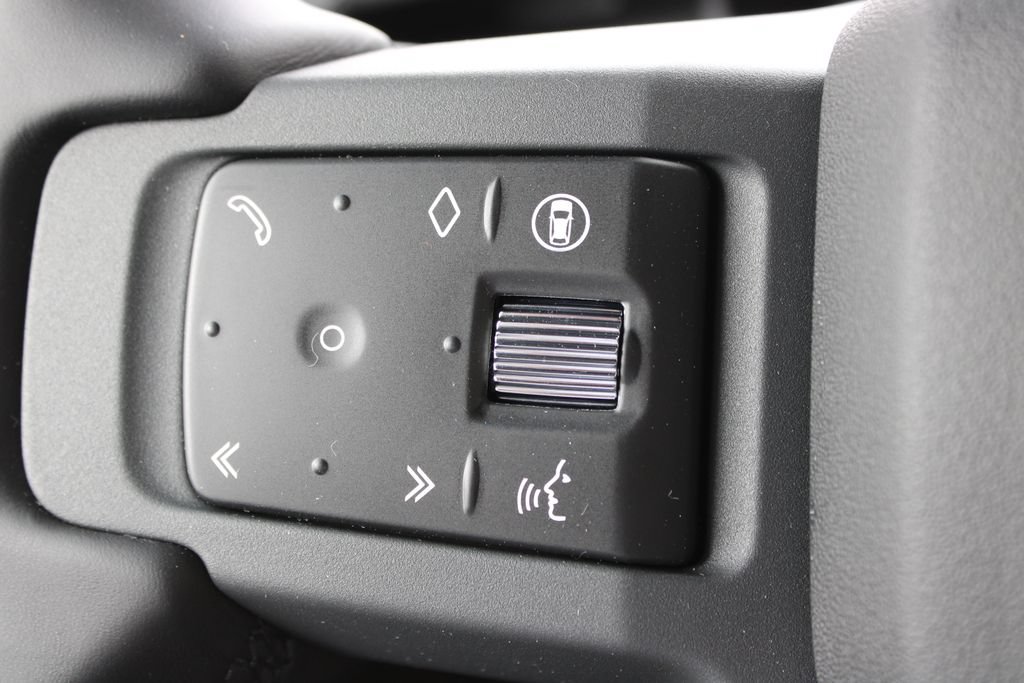 New 2026 Land Rover Defender 130 X-Dynamic SE AWD/4WD image 21