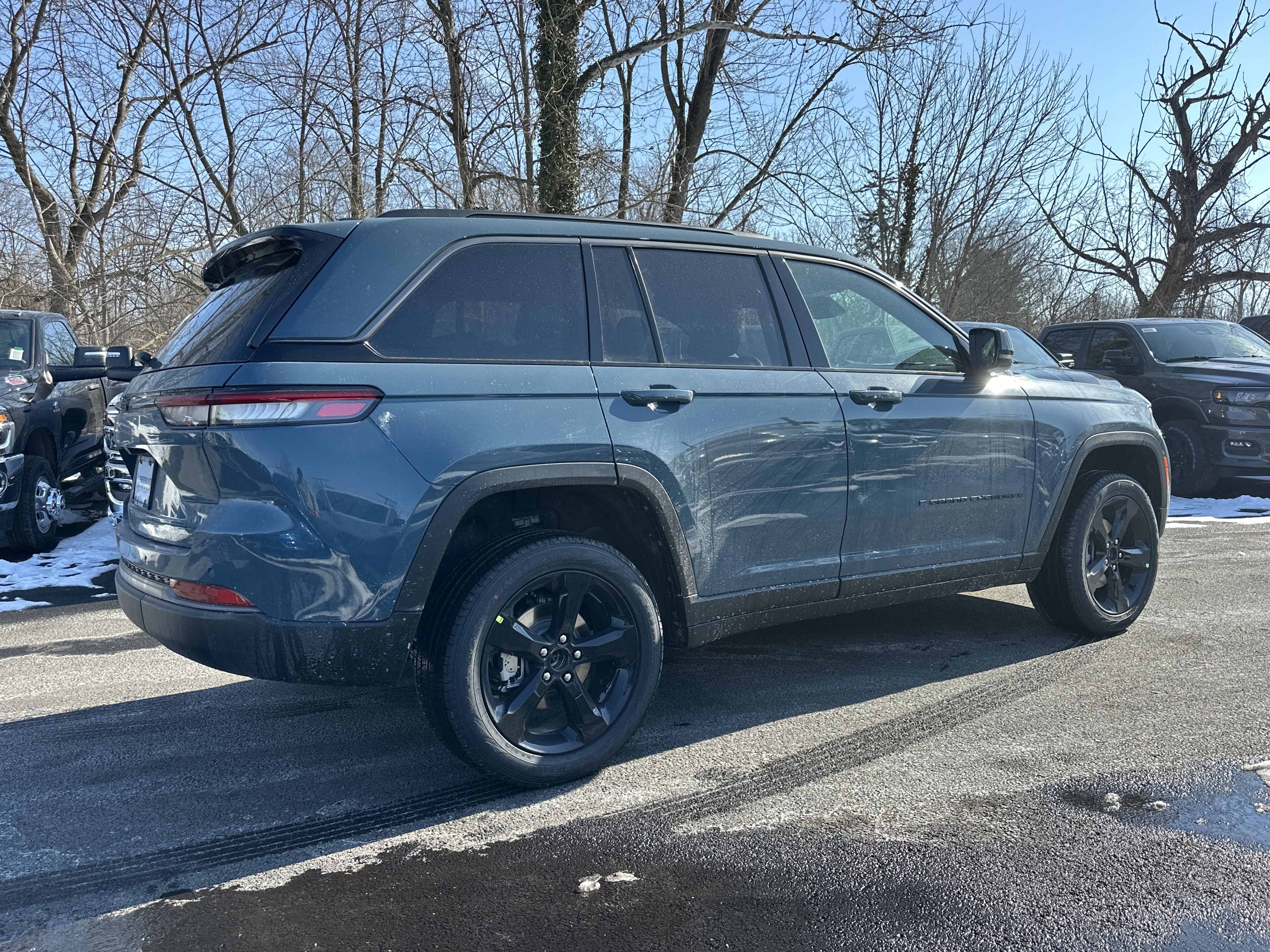 New 2026 Jeep Grand Cherokee Limited w/ Limited Altitude Package image 18