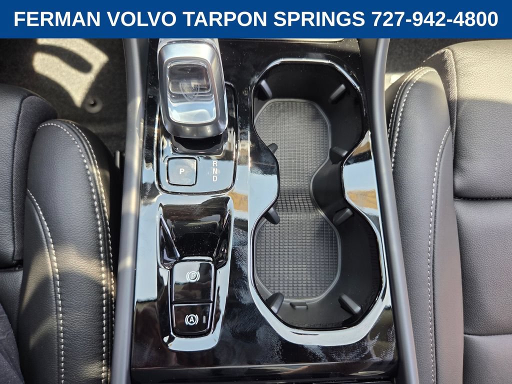 New 2026 Volvo XC40 B5 Plus w/ Climate Package AWD/4WD image 26