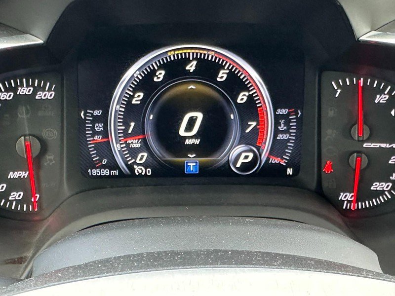 Used 2016 Chevrolet Corvette Stingray Convertible image 17