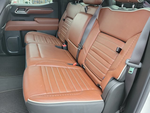Used 2024 GMC Sierra 1500 Denali Ultimate AWD/4WD image 16