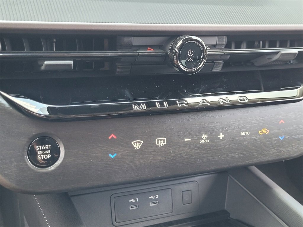 New 2025 Nissan Murano SV image 18
