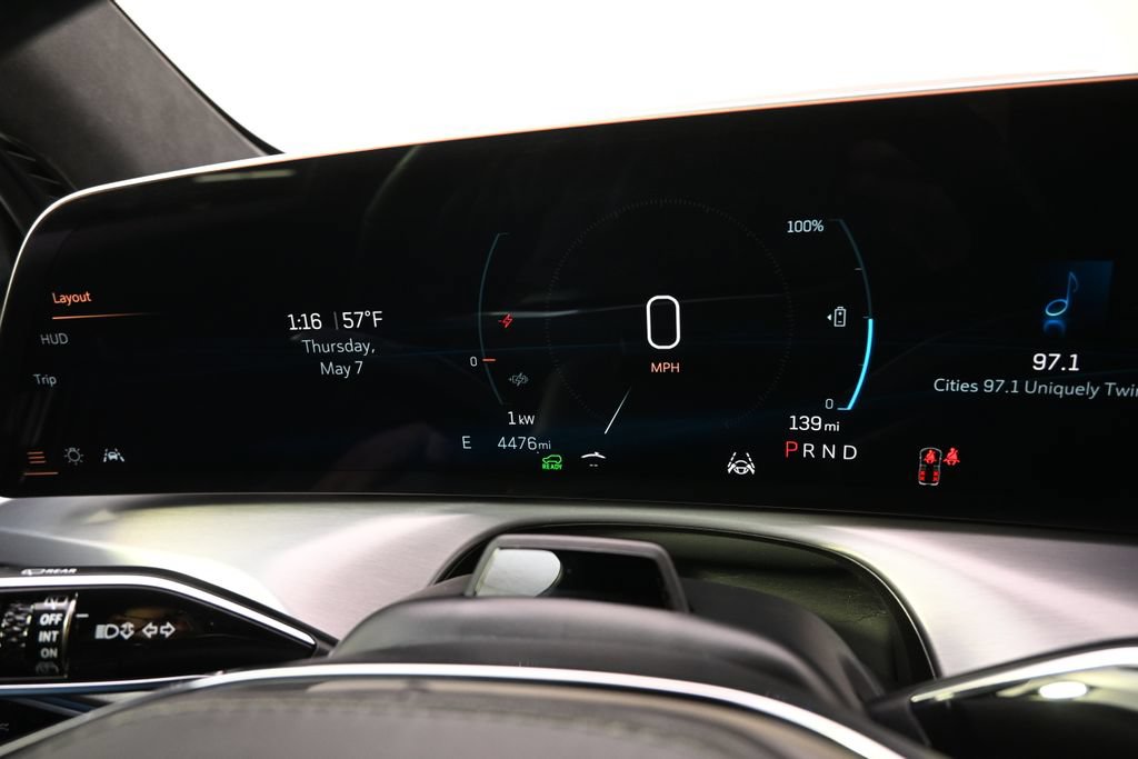 New 2026 Cadillac Vistiq Premium Luxury w/ LPO, Floor Liner Package AWD/4WD image 26