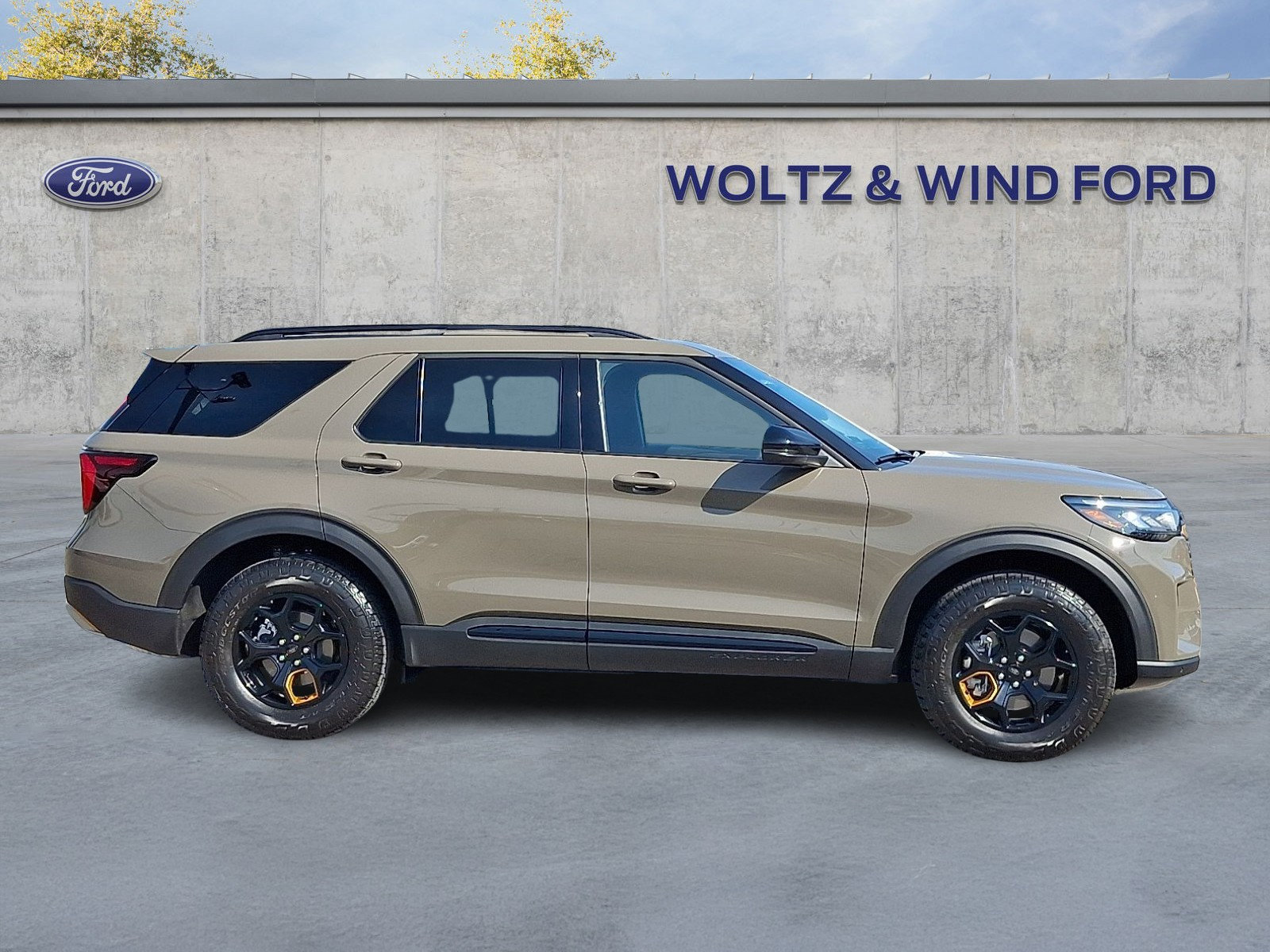 Used 2026 Ford Explorer Tremor w/ Tremor Ultimate Package AWD/4WD image 7