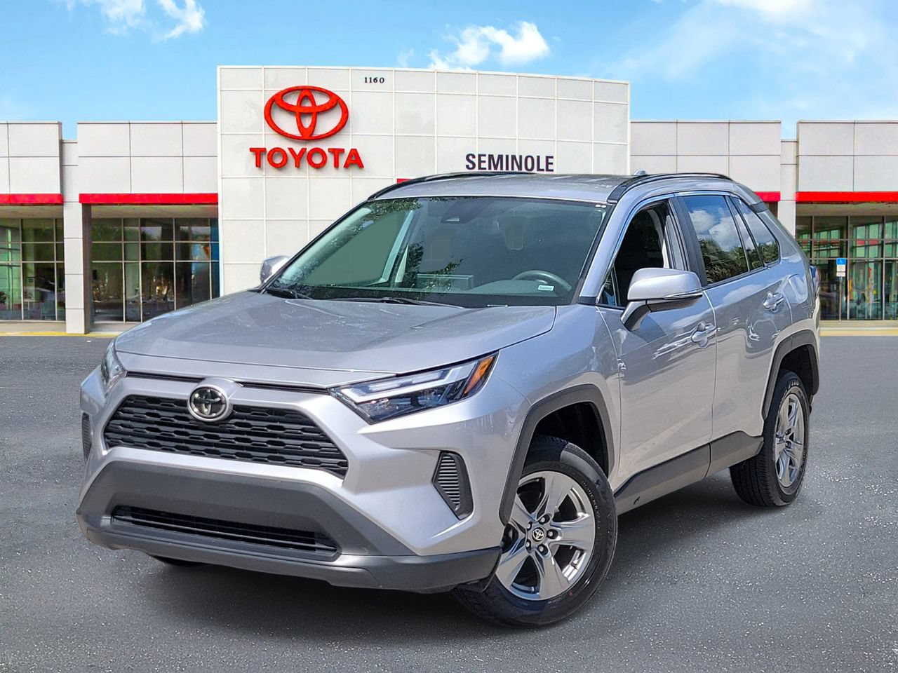 Used 2024 Toyota RAV4 XLE