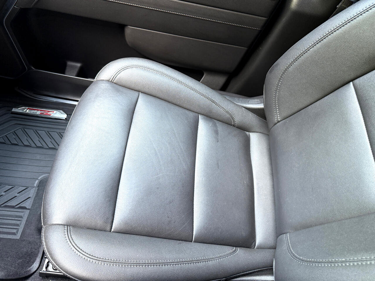 Used 2022 Chevrolet Silverado 1500 LT Trail Boss w/ LT Trail Boss Premium Package image 47