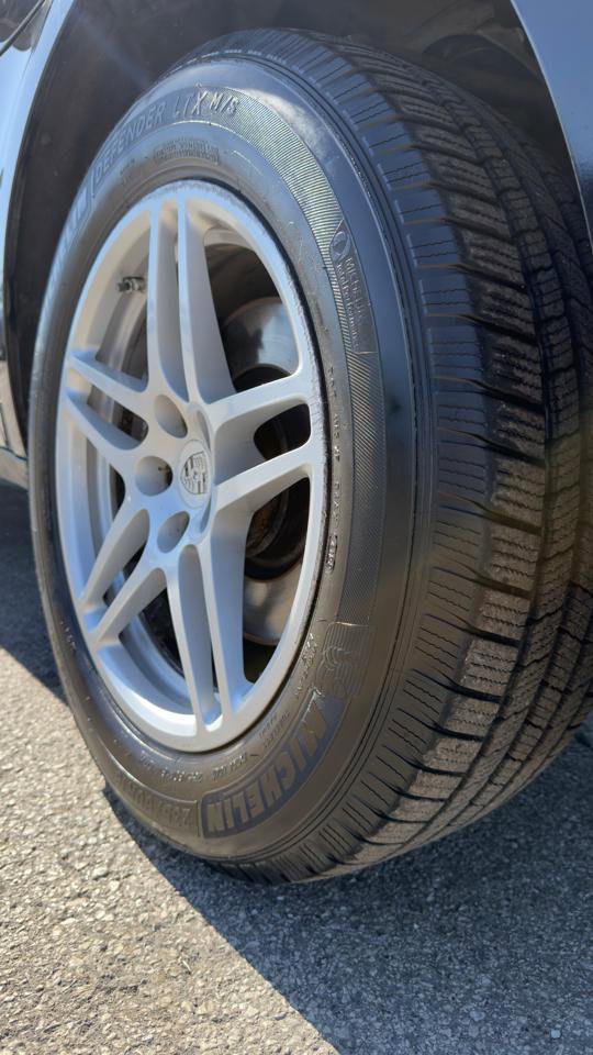 Used 2017 Porsche Macan AWD/4WD image 14