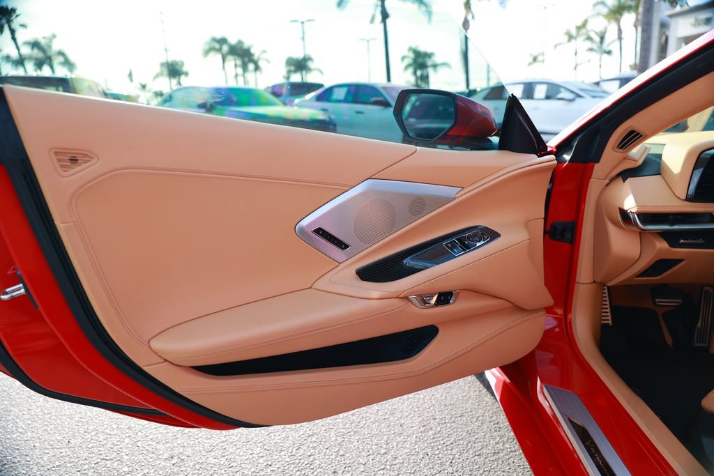 Used 2023 Chevrolet Corvette Stingray Premium Cpe w/ Z51 Performance Package image 19
