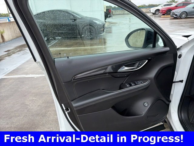 Used 2023 Buick Envision Essence w/ Sport Touring Package image 10
