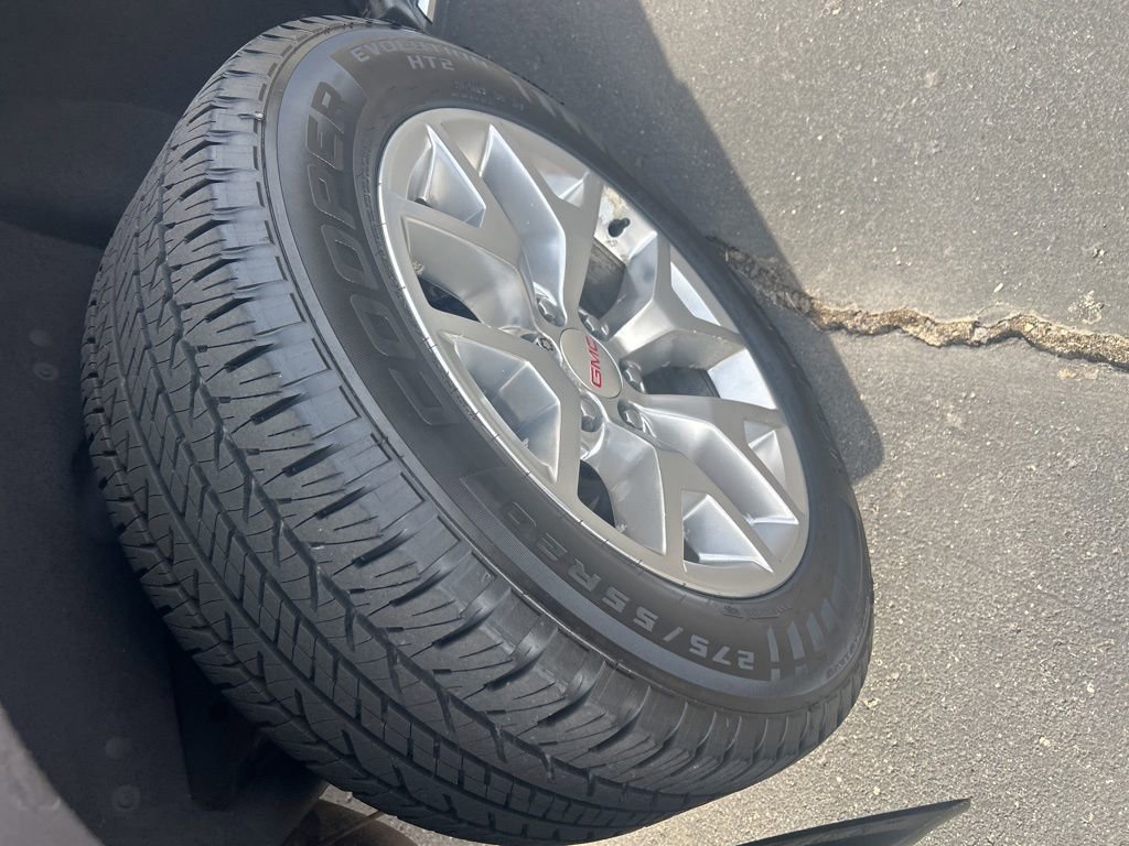 Used 2016 GMC Yukon SLE w/ Convenience Package image 6