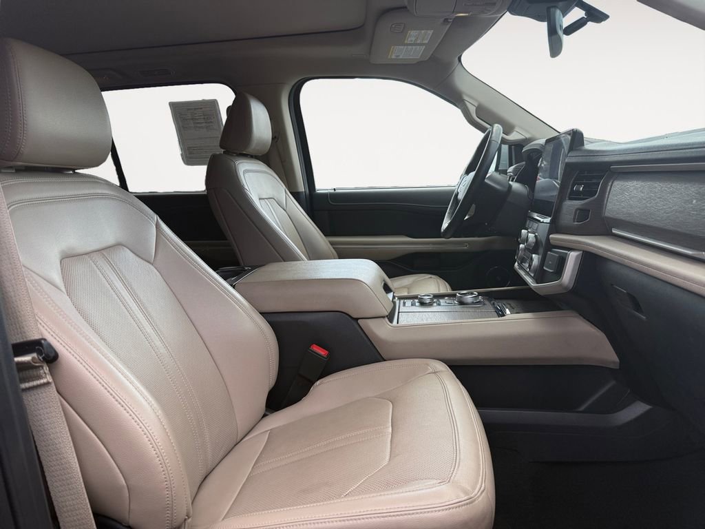 Used 2024 Ford Expedition Max Limited image 15