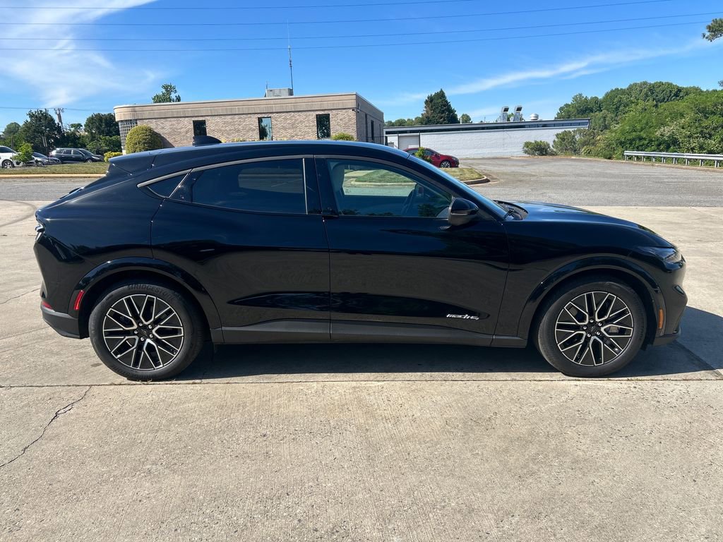 Used 2025 Ford Mustang Mach-E Premium AWD/4WD image 7