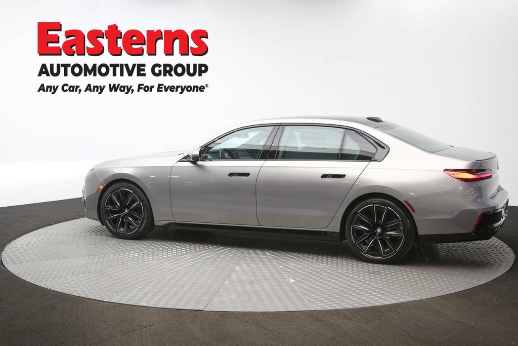 Used 2023 BMW 760i xDrive w/ Executive Package AWD/4WD image 66