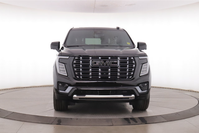 Used 2026 GMC Yukon Denali Ultimate w/ LPO, Floor Liner Package AWD/4WD image 12