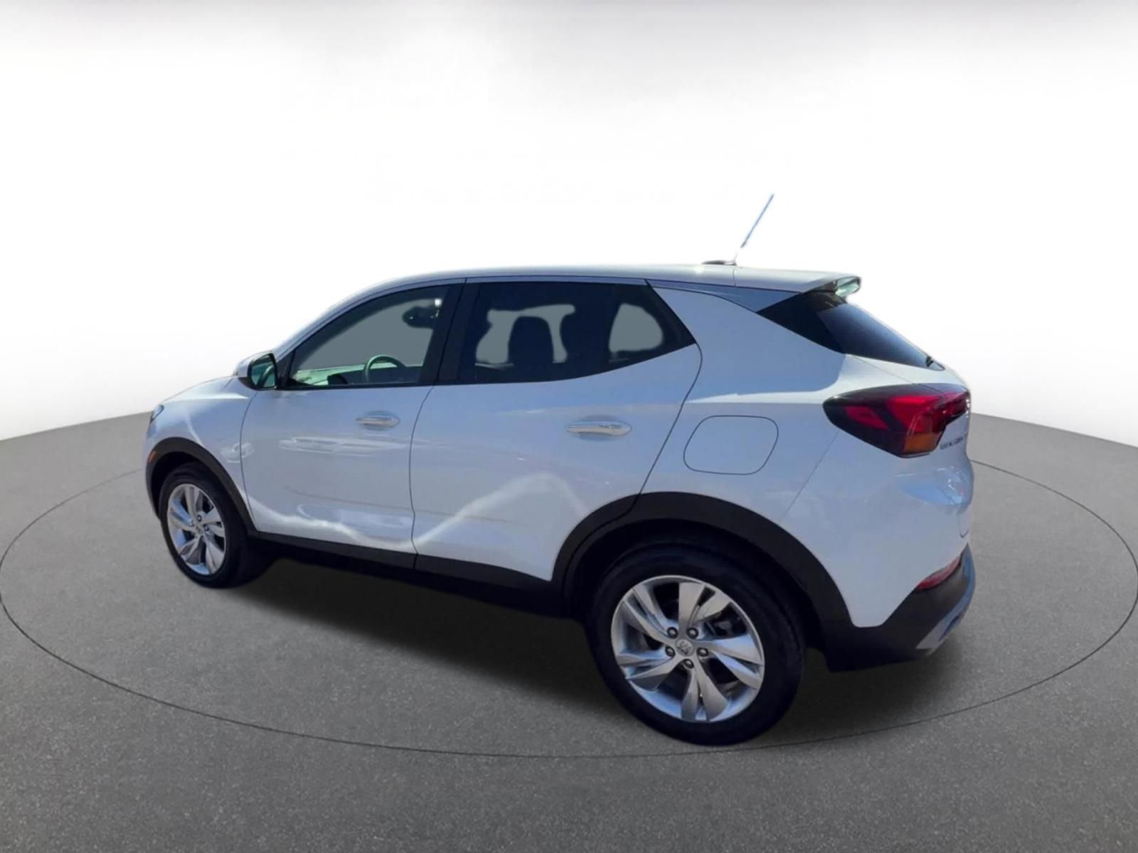 Used 2025 Buick Encore GX Preferred image 10