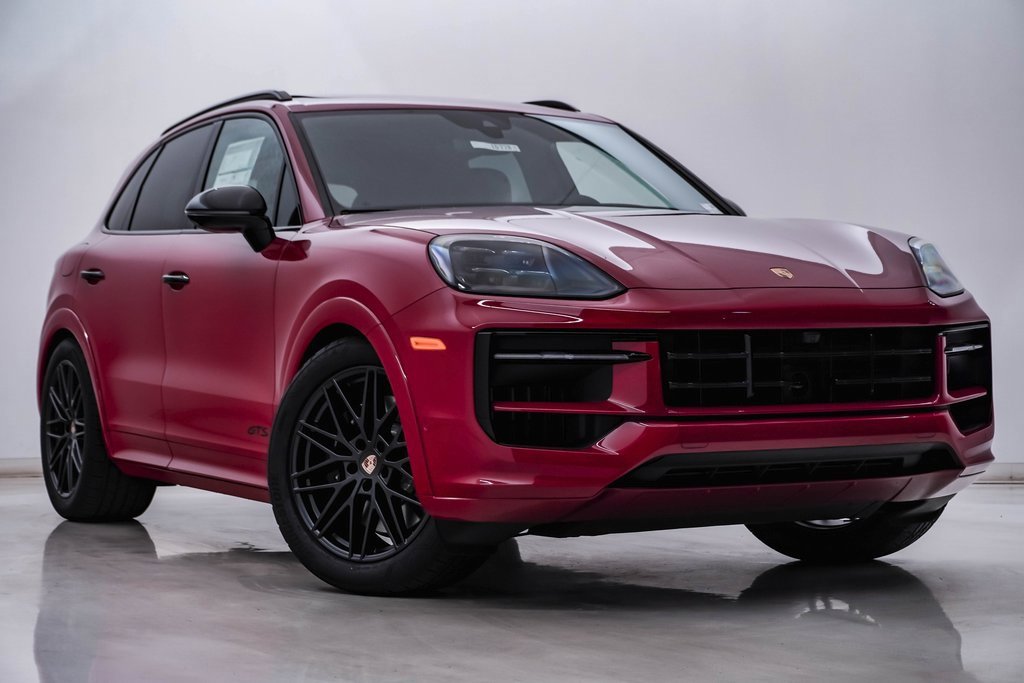 New 2026 Porsche Cayenne GTS image 8