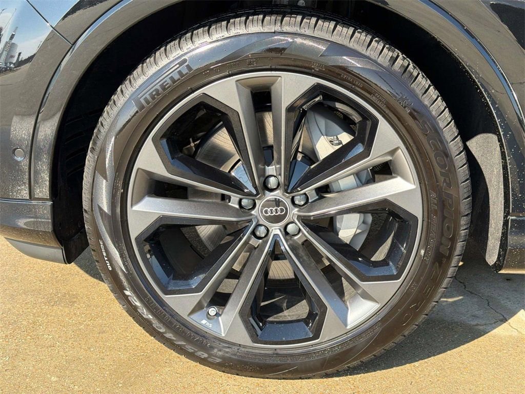 New 2026 Audi Q7 2.0T Premium Plus AWD/4WD image 6