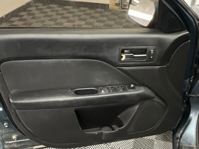 Used 2012 Ford Fusion SE image 15