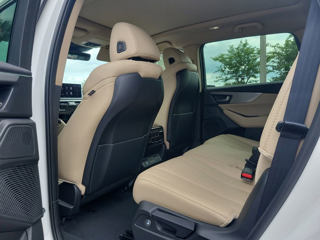 Certified 2025 Acura MDX SH-AWD image 14