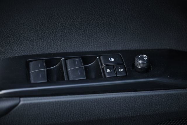 Used 2025 Toyota Camry LE FWD image 17