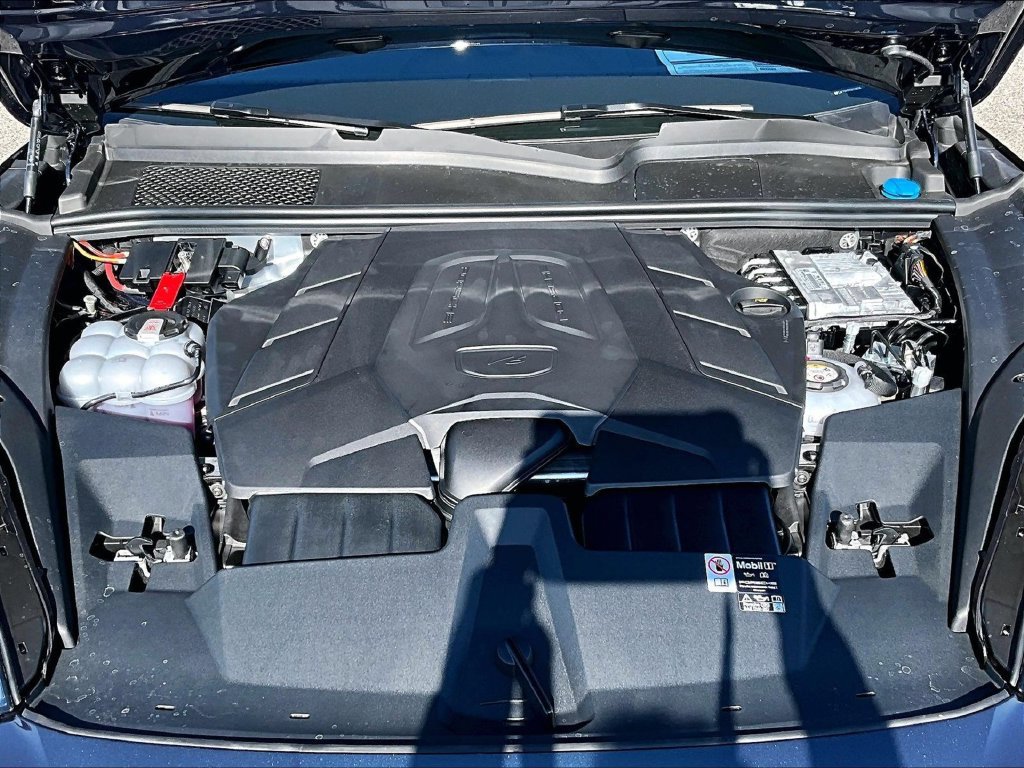 Certified 2026 Porsche Cayenne E-Hybrid AWD/4WD image 21