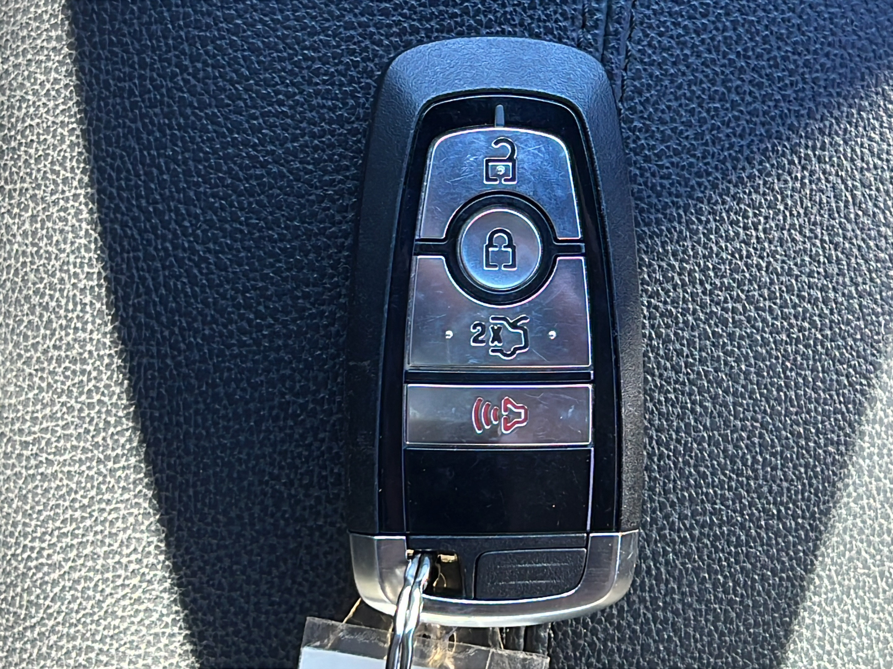 Used 2018 Ford Mustang GT RWD image 22