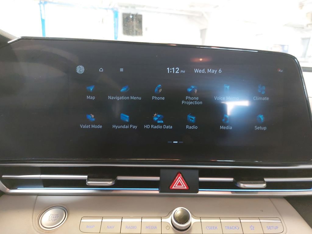 Certified 2023 Hyundai Elantra Limited w/ Cargo Package FWD image 22
