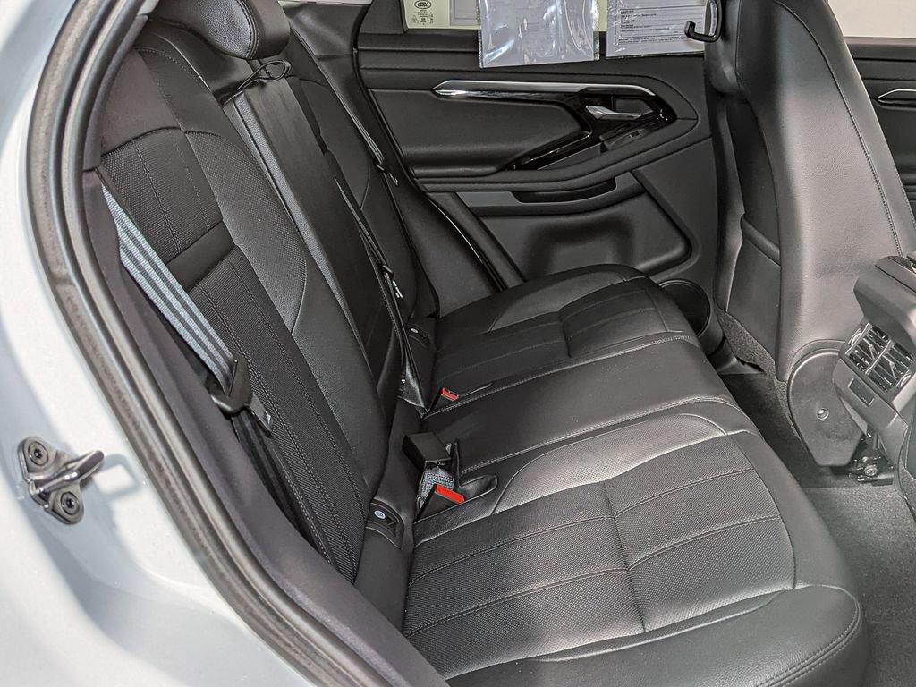Used 2022 Land Rover Range Rover Evoque S image 38