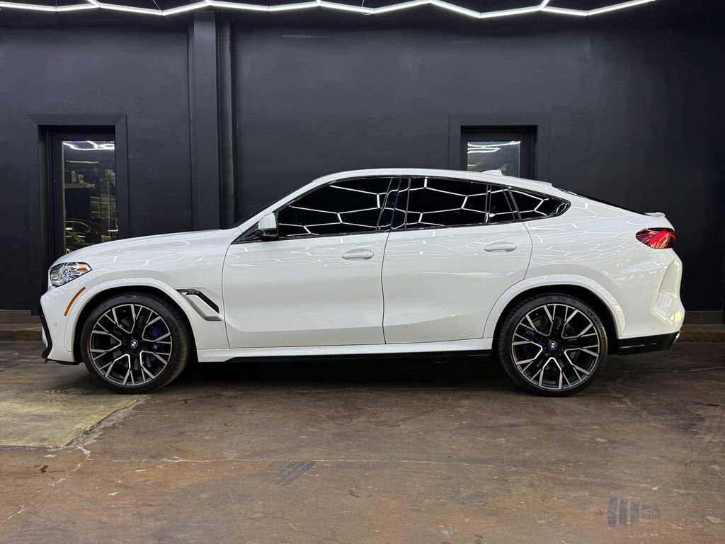Used 2021 BMW X6 M w/ Executive Package image 5