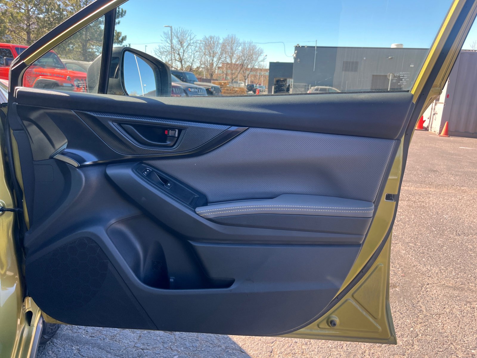 Used 2021 Subaru Crosstrek 2.5i Sport w/ Moonroof Package image 16