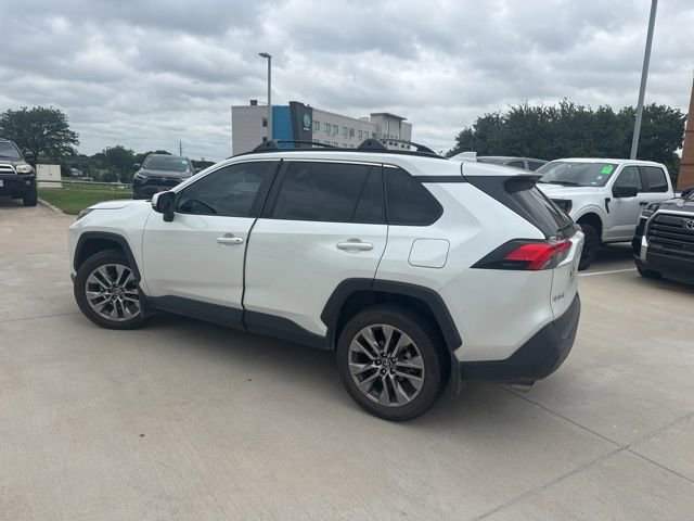 Certified 2023 Toyota RAV4 XLE Premium FWD image 5