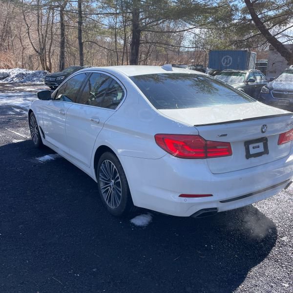 Used 2018 BMW 540i xDrive 540i xDrive w/ Premium Package image 2