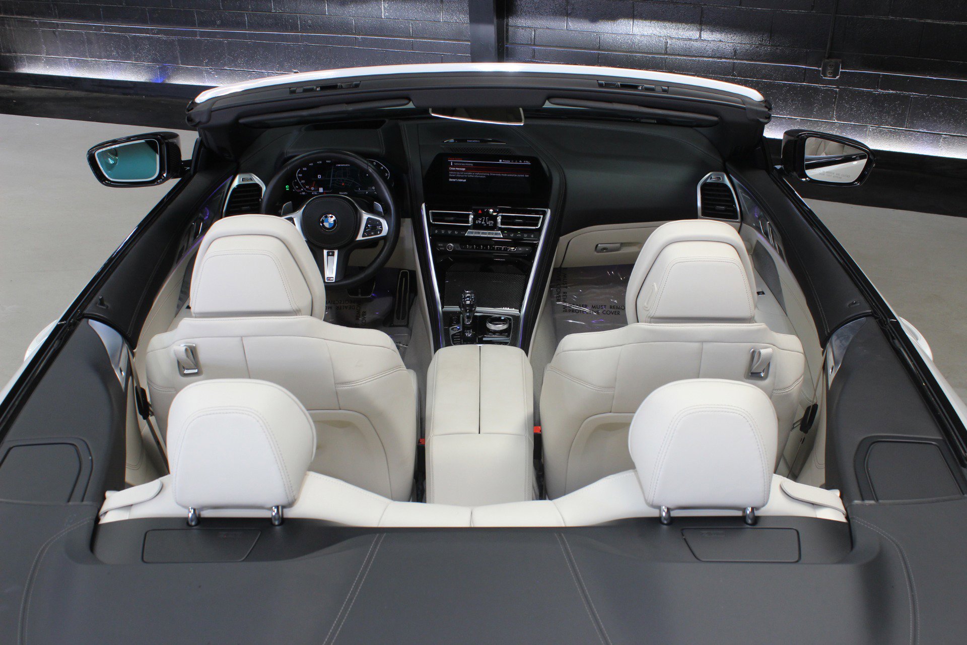 Used 2022 BMW M850i xDrive Convertible w/ M Carbon Exterior Package AWD/4WD image 35