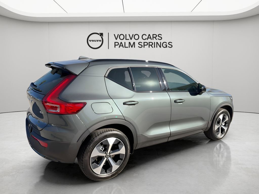New 2026 Volvo XC40 B4 Core w/ Protection Package FWD image 6