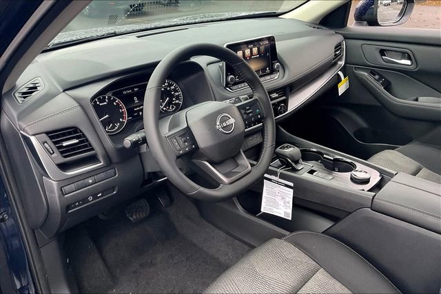 New 2026 Nissan Rogue SV image 7
