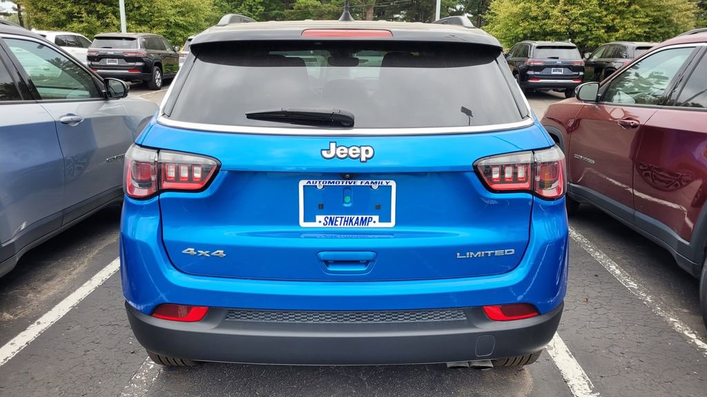 Used 2022 Jeep Compass Limited image 7