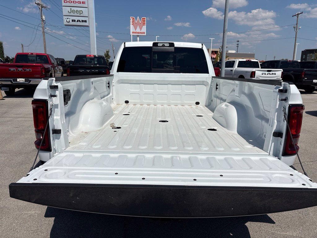 New 2027 RAM 3500 Tradesman AWD/4WD image 27