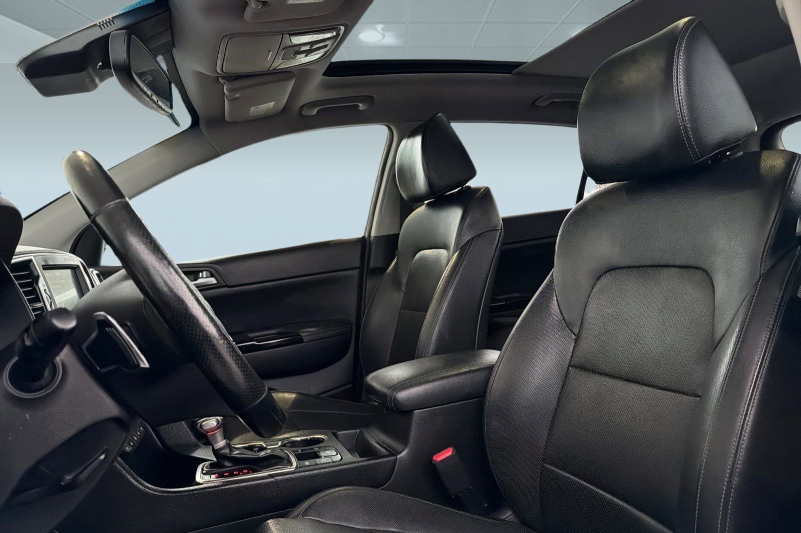 Used 2018 Kia Sportage SX image 23