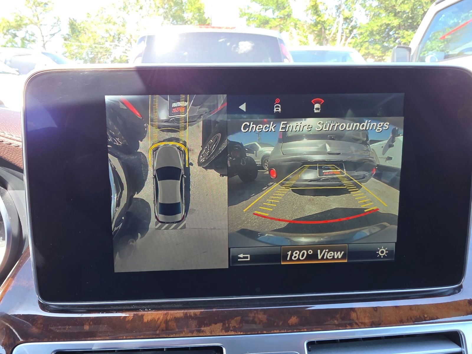 Used 2015 Mercedes-Benz CLS 400 w/ Premium 2 Package image 31