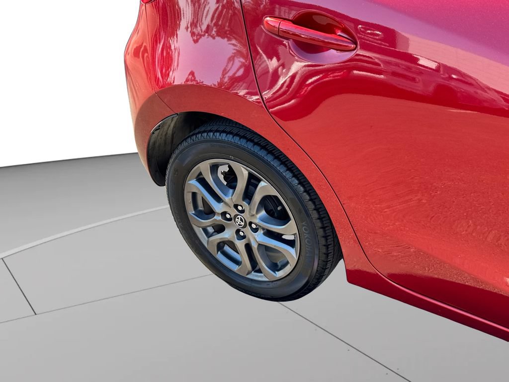 Used 2020 Toyota Yaris XLE FWD image 26