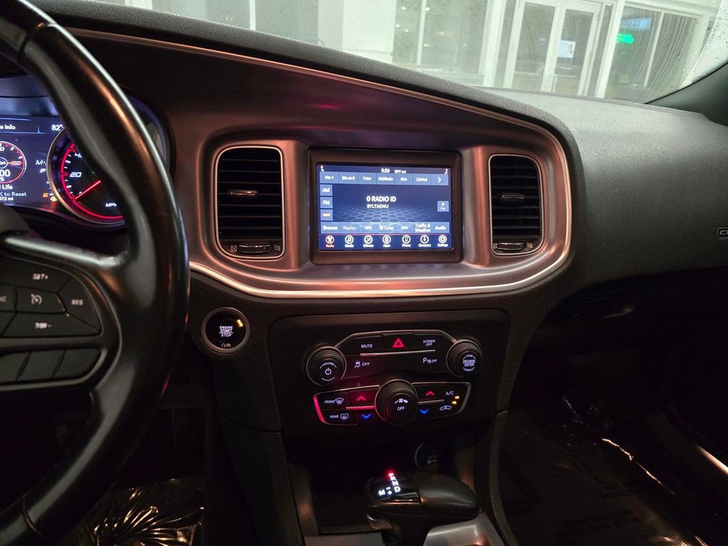 Used 2022 Dodge Charger SXT RWD image 20